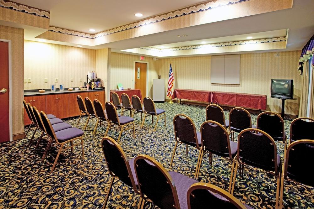 Holiday Inn Express & Suites Orangeburg By Ihg Exteriör bild